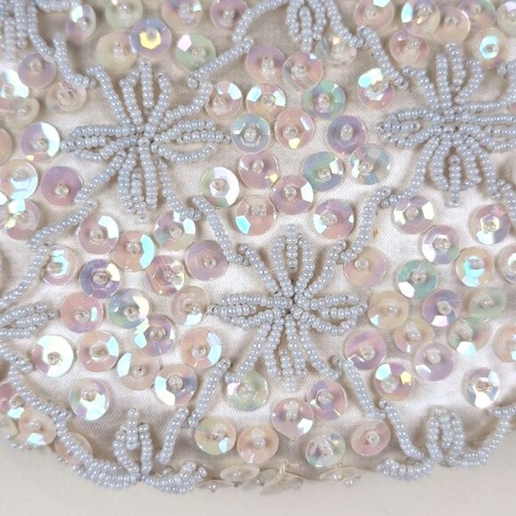 Vintage Ivory Beaded & Sequined Special Occasion Clutch Evening Bag Gold Chain - Picture 7 of 8